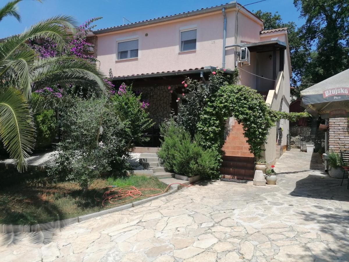 Apartman Ilaria Μεντουλίν Εξωτερικό φωτογραφία
